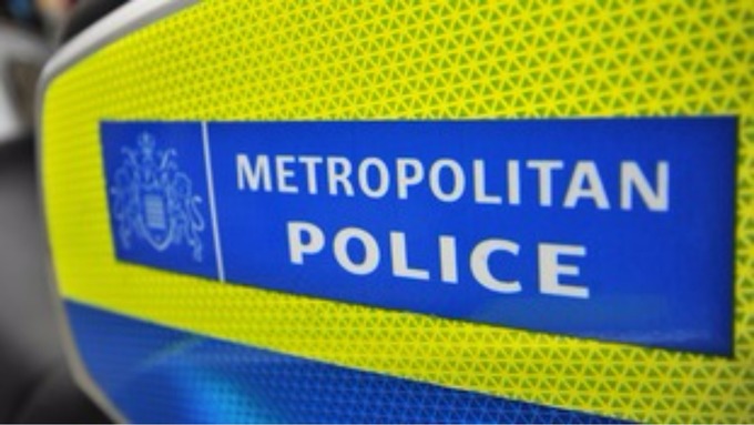 Five Met police pigs pick on 10-year-old black boy. They must be punished